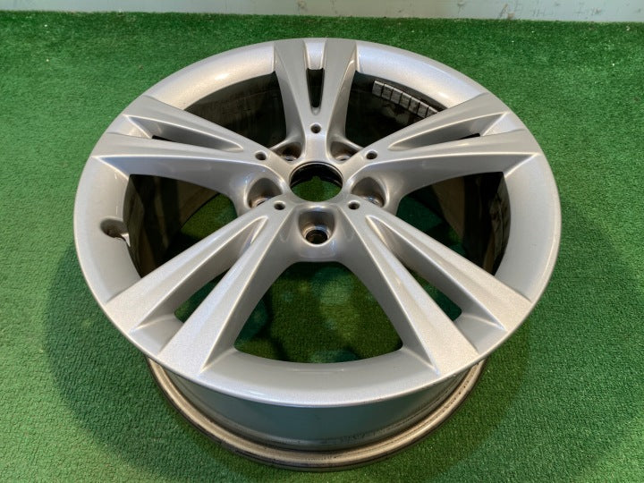1x Alufelge 17 Zoll 7.5" 5x112 52ET 6856064 BMW X1 F48 Rim Wheel FEL6385883324sn