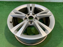 Load image into Gallery viewer, 1x Alufelge 17 Zoll 7.5" 5x112 52ET 6856064 BMW X1 F48 Rim Wheel FEL6385883324sn