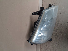 Laden Sie das Bild in den Galerie-Viewer, Frontscheinwerfer Toyota Hiace I Rechts Scheinwerfer Headlight SCH2767514329wa