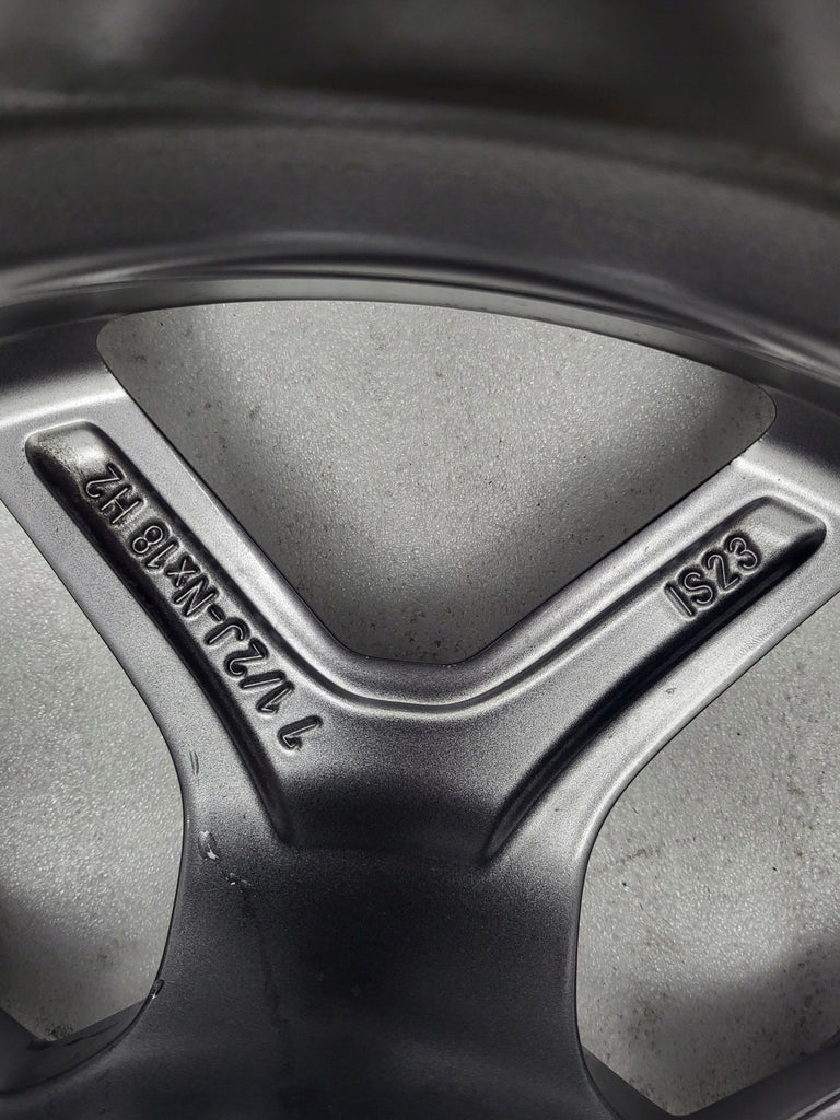 1x Alufelge 18 Zoll 7.5" 5x112 23ET 5A324D5 BMW 5 Rim Wheel