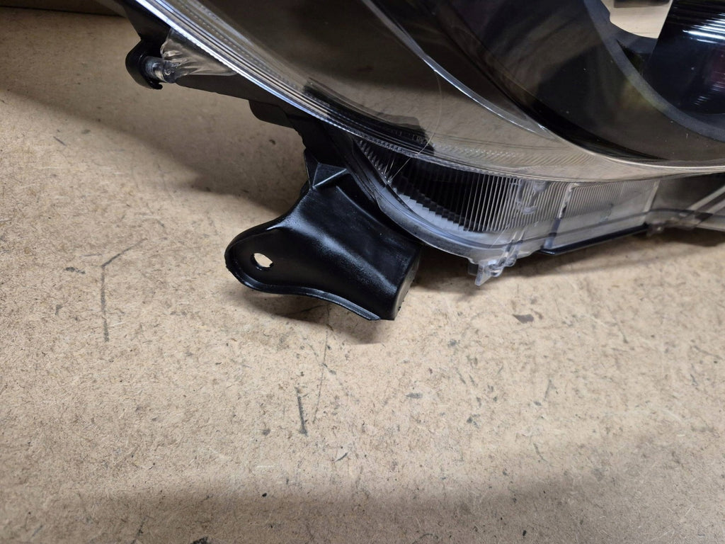 Frontscheinwerfer Toyota Yaris 0258478 Rechts Scheinwerfer Headlight SCH8980842160ba