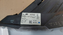 Laden Sie das Bild in den Galerie-Viewer, Frontscheinwerfer Mercedes-Benz Vito W447 A4479060101 1EX01128465 Links SCH3808318308rz