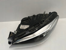 Laden Sie das Bild in den Galerie-Viewer, Frontscheinwerfer BMW 5 F11 F10 7378513 Xenon Links Scheinwerfer Headlight SCH3114828340ho