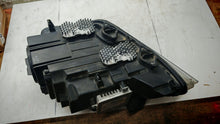 Laden Sie das Bild in den Galerie-Viewer, Frontscheinwerfer BMW 6 F06 F12 7222094 Xenon Rechts Scheinwerfer Headlight SCH8112184972vg