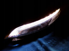 Laden Sie das Bild in den Galerie-Viewer, Frontscheinwerfer Jeep Cherokee Kl LED Rechts Scheinwerfer Headlight SCH7288744528ut