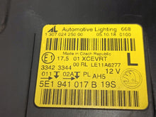 Load image into Gallery viewer, Frontscheinwerfer Skoda Octavia III 5E1941017B Xenon Links Headlight SCH2900180836hr