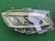 Laden Sie das Bild in den Galerie-Viewer, Frontscheinwerfer Mercedes-Benz Sprinter A9109067200 Full LED Rechts Headlight