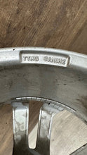 Laden Sie das Bild in den Galerie-Viewer, 1x Alufelge 18 Zoll 8.0" 5x108 45ET KBA52500 Rim Wheel FEL5533696733am