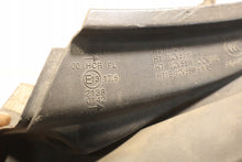 Load image into Gallery viewer, Frontscheinwerfer Kia Carens III E131752138 Links Scheinwerfer Headlight