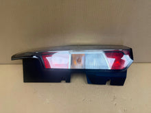 Laden Sie das Bild in den Galerie-Viewer, Frontscheinwerfer Ford Tourneo Connect R2X613404 85122000 LED Rechts Headlight SCH3631365677me