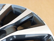 Load image into Gallery viewer, 1x Alufelge 17 Zoll 7.0" 5x114.3 53ET Glanz Grau 52910-G4300 Hyundai Ix35 Mg FEL2068060565ev