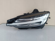 Laden Sie das Bild in den Galerie-Viewer, Frontscheinwerfer Volvo V60 II S60 III 32365342 LED Links Scheinwerfer Headlight SCH1866298471vl