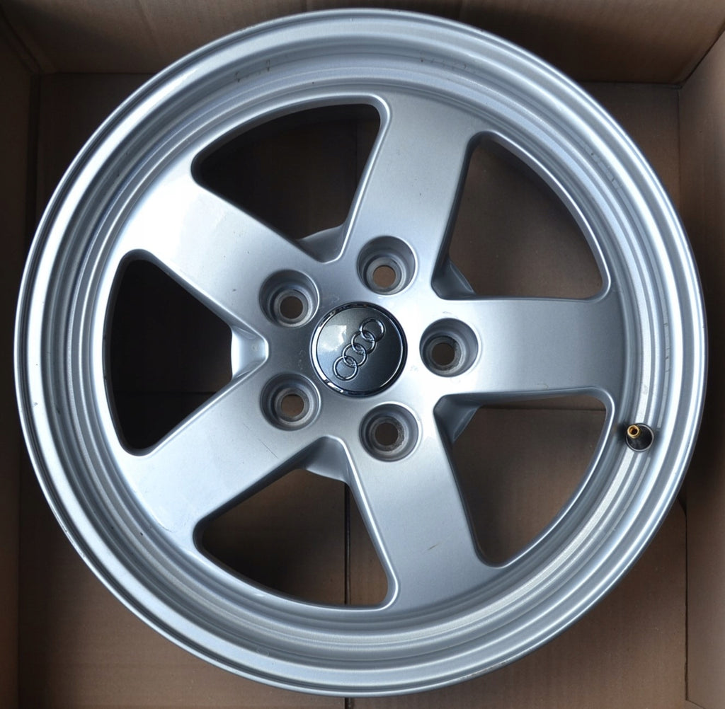 4x Alufelge 16 Zoll 7.0" 5x112 35ET Glanz Silber 8W0601025 Audi A6 A4 Rim Wheel