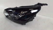 Laden Sie das Bild in den Galerie-Viewer, Frontscheinwerfer Peugeot 3008 1675889580 LED Links Scheinwerfer Headlight SCH5607272548ua