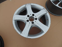 Load image into Gallery viewer, 1x Alufelge 17 Zoll 8.5" 5x112 48ET Glanz Silber A2124015902 Mercedes-Benz W212 FEL6977836733jj