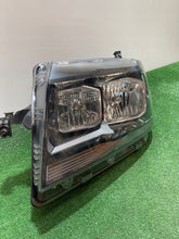 Laden Sie das Bild in den Galerie-Viewer, Frontscheinwerfer VW Crafter 7C1941005 Links Scheinwerfer Headlight SCH4672710053ol