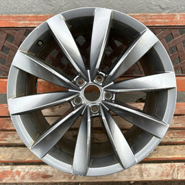 1x Alufelge 19 Zoll 8.0