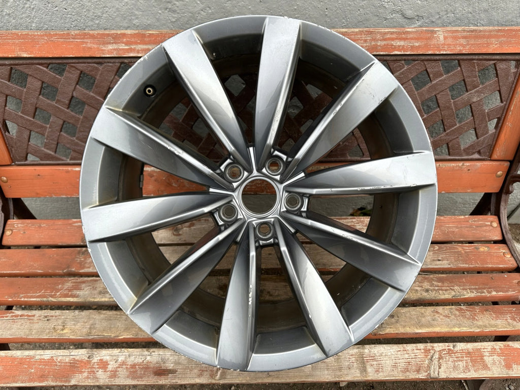 1x Alufelge 19 Zoll 8.0" 5x112 40ET 3G8601025G VW Arteon Rim Wheel FEL6109080886bx