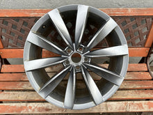 Load image into Gallery viewer, 1x Alufelge 19 Zoll 8.0" 5x112 40ET 3G8601025G VW Arteon Rim Wheel FEL6109080886bx