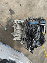 Load image into Gallery viewer, Motor BMW Mini F45 B38A15A 1.5 Benzin Engine Unkomplett