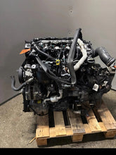 Load image into Gallery viewer, Motor Ford Galaxy I 8G9Q-6006-AA 2.2 TDCI 175PS 129kW 121TKm Diesel Komplett MOT3840262810br