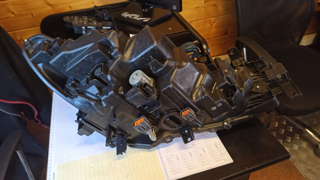 Frontscheinwerfer Mazda 6 LED Links Scheinwerfer Headlight