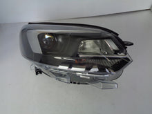 Laden Sie das Bild in den Galerie-Viewer, Frontscheinwerfer Opel Vivaro C Zafira Life 9832836480 Rechts Headlight