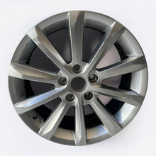 Load image into Gallery viewer, 1x Alufelge 17 Zoll 6.5&quot; 5x112 3G0601025 VW Passat B8 Rim Wheel