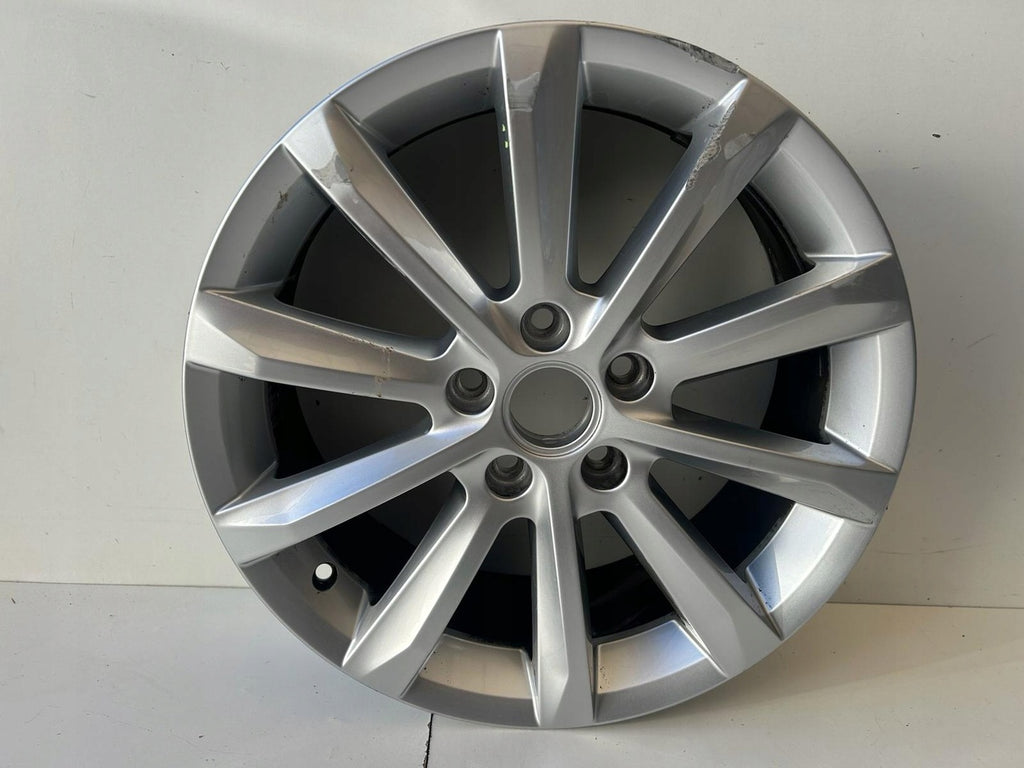 1x Alufelge 17 Zoll 6.5" 5x112 3G0601025 VW Passat B8 Rim Wheel