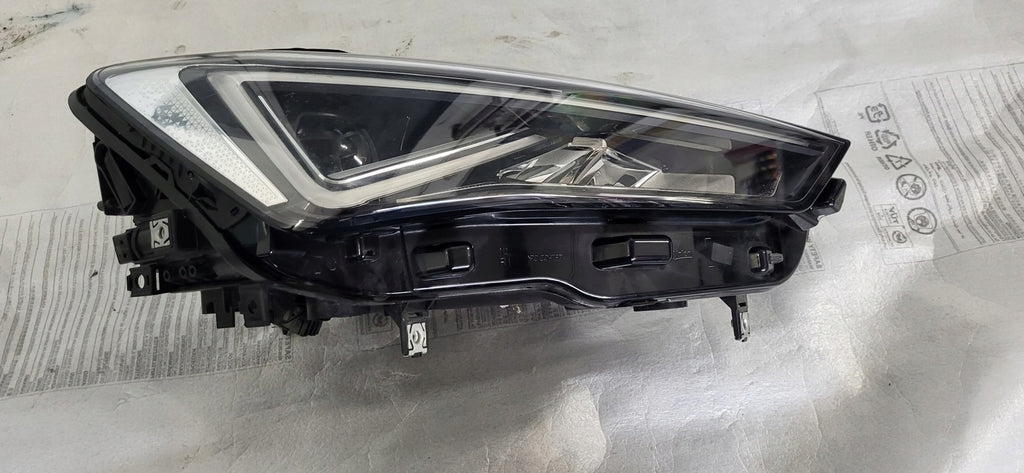 Frontscheinwerfer Seat Leon 5FB941008F 90188326 Full LED Rechts Headlight