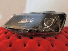 Laden Sie das Bild in den Galerie-Viewer, Frontscheinwerfer Skoda Fabia 6V1941015B Links Scheinwerfer Headlight