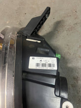 Load image into Gallery viewer, Frontscheinwerfer Fiat Ducato 1374292080 Ein Satz Scheinwerfer Headlight SCH8574169943nl