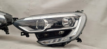 Laden Sie das Bild in den Galerie-Viewer, Frontscheinwerfer Renault Megane IV 260102555R 260603157R LED Rechts oder Links