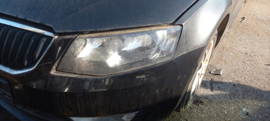 Frontscheinwerfer Skoda Octavia III 5E1941015 Links Scheinwerfer Headlight SCH8853715965dg