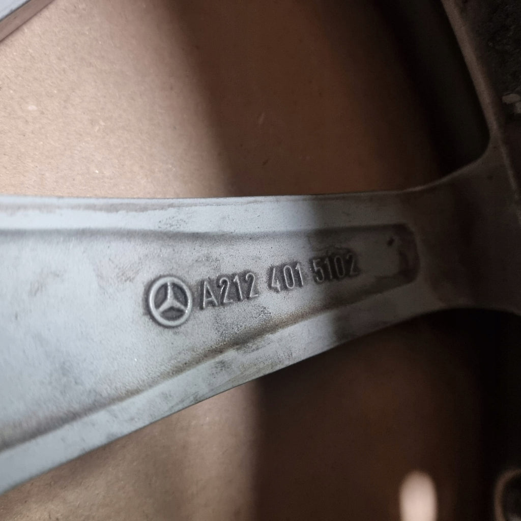1x Alufelge 19 Zoll 9.5" 5x112 52ET Glanz A2124015102 Mercedes-Benz W212 FEL6699458565pj