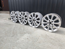 Laden Sie das Bild in den Galerie-Viewer, 4x Alufelge 17 Zoll 8.0" 5x112 39ET Glanz Silber 4G0601025AG Audi A5 A4 FEL4584923128vp