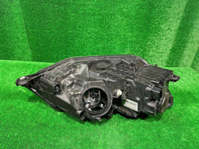 Laden Sie das Bild in den Galerie-Viewer, Frontscheinwerfer Skoda Fabia III 6V1941015B LED Links Scheinwerfer Headlight