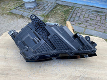 Laden Sie das Bild in den Galerie-Viewer, Frontscheinwerfer Skoda Superb III 3V1941015E LED Ein Stück (Rechts oder Links)