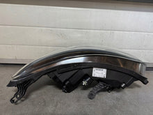 Load image into Gallery viewer, Frontscheinwerfer Renault Kadjar 260605720R Links Scheinwerfer Headlight SCH1936011157aj
