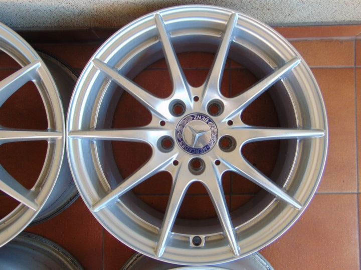4x Alufelge 16 Zoll 7.0" 5x112 43ET A2464010502 Mercedes-Benz W204 Rim Wheel FEL9908682800ni