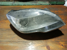 Laden Sie das Bild in den Galerie-Viewer, Frontscheinwerfer Mercedes-Benz W251 A2518203661 Rechts Scheinwerfer Headlight SCH6399726494jr