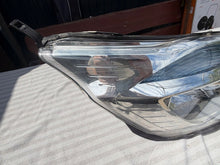 Laden Sie das Bild in den Galerie-Viewer, Frontscheinwerfer Ford Transit Custom BK2113D152B Rechts Scheinwerfer Headlight SCH6088163935cx