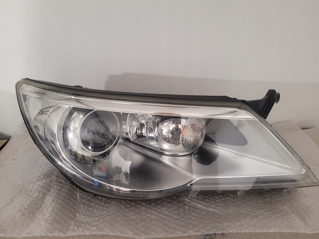 Frontscheinwerfer VW Tiguan 5N1941032K Xenon Rechts Scheinwerfer Headlight