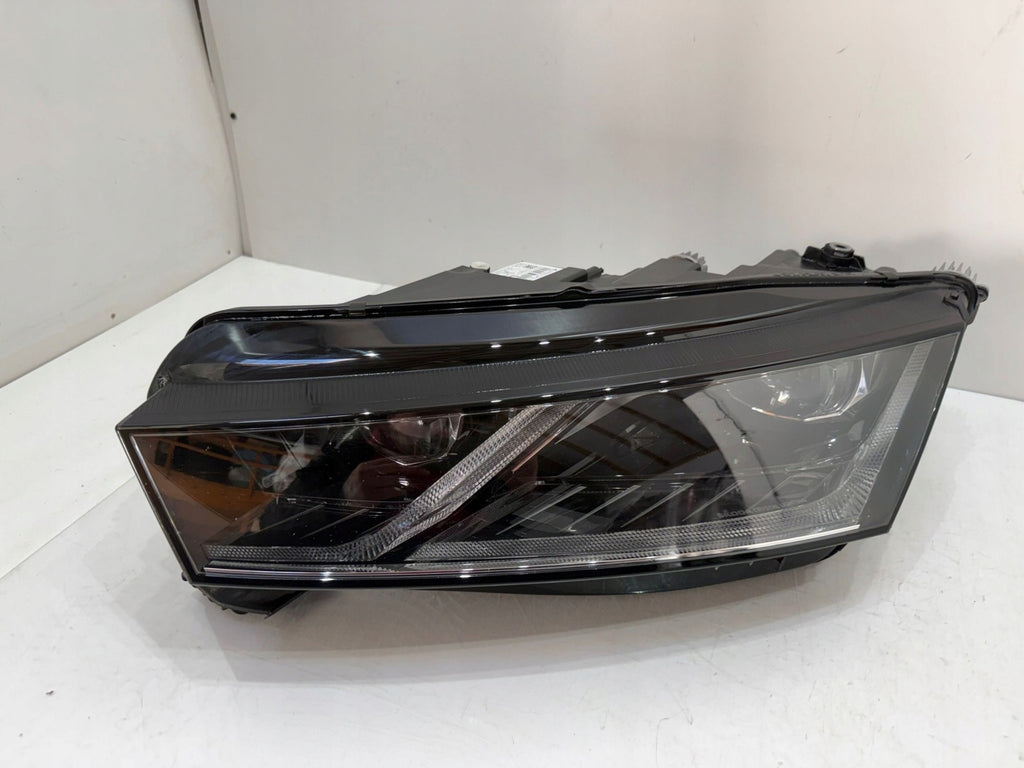 Frontscheinwerfer Skoda Octavia IV 5E4941015B Full LED Links Headlight SCH5230371153cw