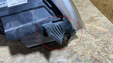 Load image into Gallery viewer, Frontscheinwerfer Peugeot Expert 9803572680 Links Scheinwerfer Headlight SCH2738617299uh