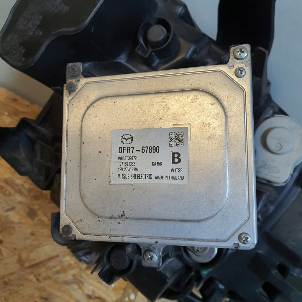Frontscheinwerfer Mazda Cx-30 Cx 30 Cx30 DFR7-51040 Links Scheinwerfer Headlight SCH5089551887mn
