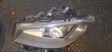 Load image into Gallery viewer, Frontscheinwerfer Renault Megane II Links Scheinwerfer Headlight SCH4391628510oc