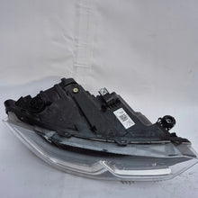 Laden Sie das Bild in den Galerie-Viewer, Frontscheinwerfer VW Polo 2G1941006D Rechts Scheinwerfer Headlight SCH2923672251an