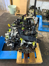 Laden Sie das Bild in den Galerie-Viewer, Motor Skoda VW I DFG DFGA DFGB DFGC 2.0 TDI 129TKm Diesel Engine Unkomplett MOT1755568516um