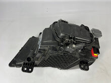 Laden Sie das Bild in den Galerie-Viewer, Frontscheinwerfer Man 81251016820 LED Rechts Scheinwerfer Headlight SCH8999696303rb